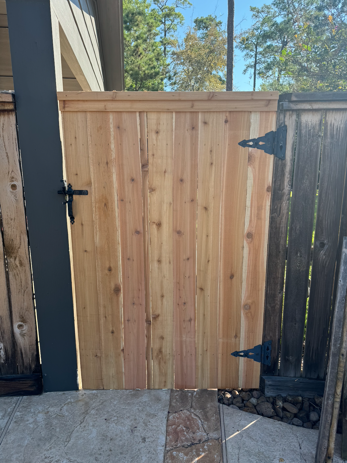 Fence and gate